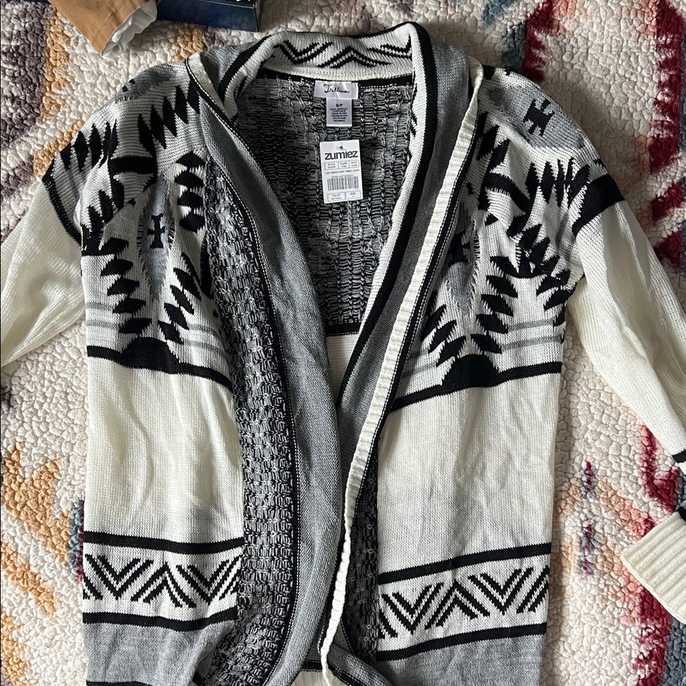 Zumiez Gray and Black Patterned Cardigan